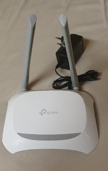 predám WiFi Router TP-LINK, 5× RJ45 TL-WR850N - 4