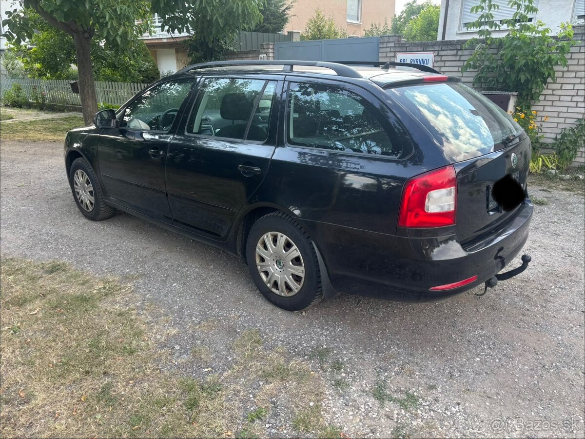 SKODA OCTAVIA - 4