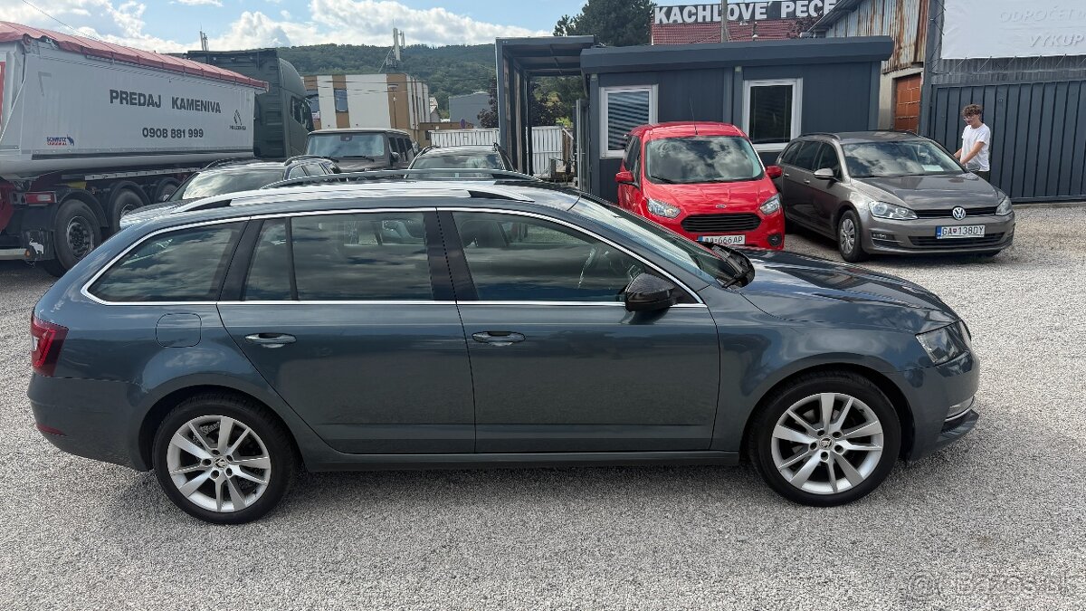 Škoda Octavia Combi 1.6 TDI 115k Style - 4