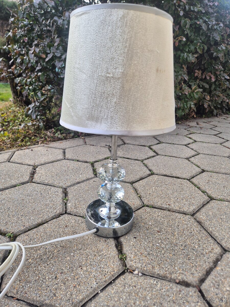 Hodiny , svietnik a lampa - 4
