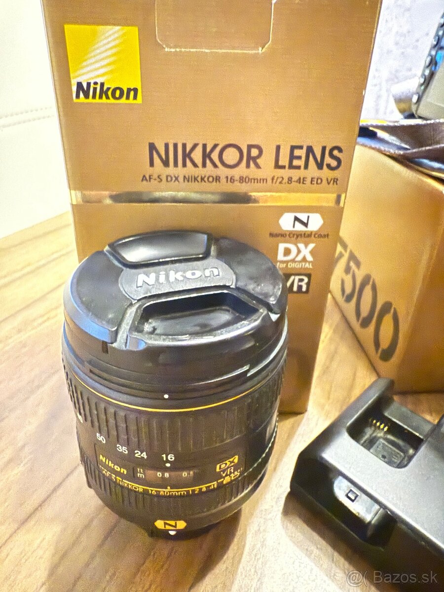 Nikon objektivy - 4