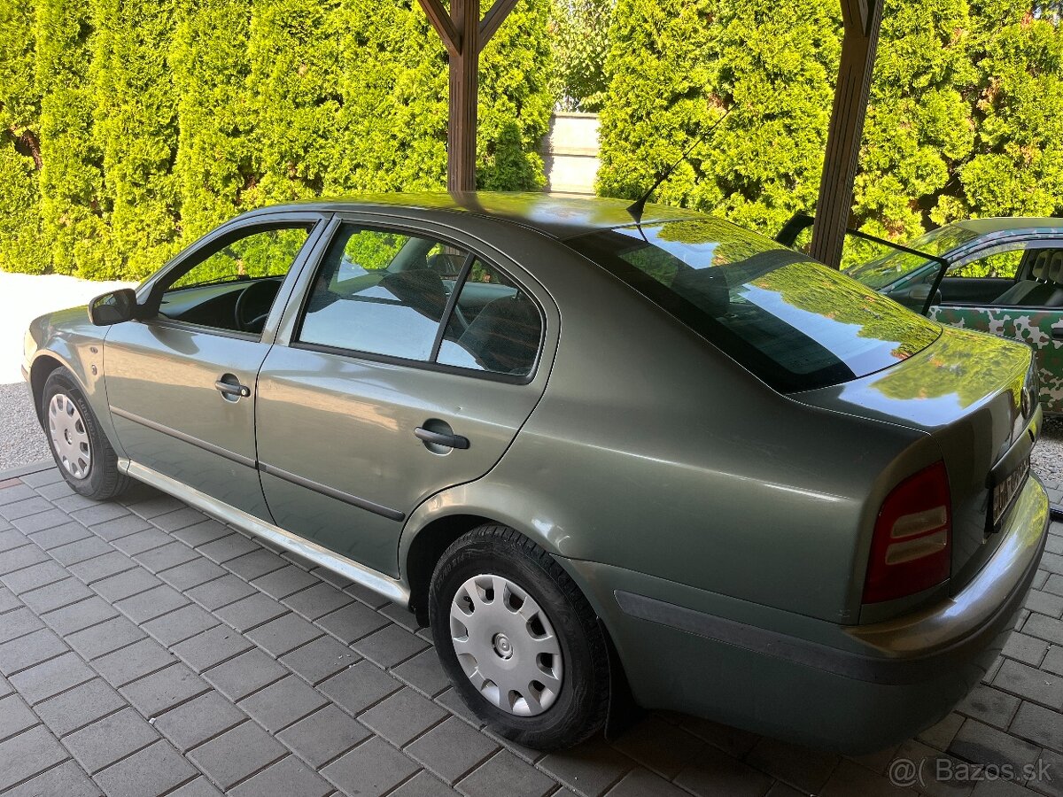 Škoda Octavia 1.6 Classic - 4