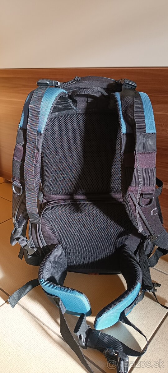 Fotobatoh Lowepro Primus AW - 4