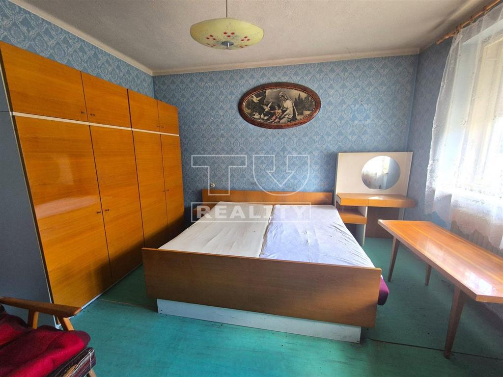 Na predaj rodinný dom v Obyciach, pozemok 1550 m2 - 4