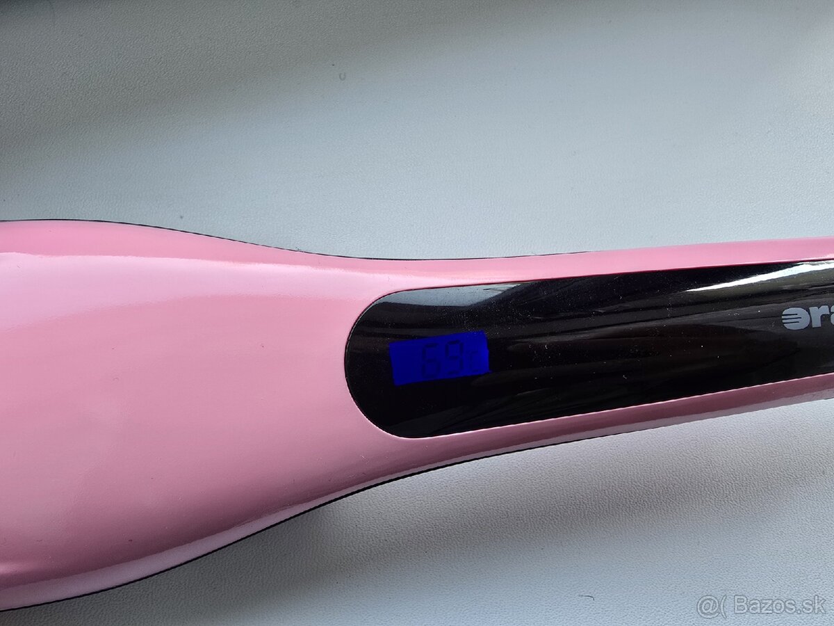 Orava antistatická keramická kefa/žehlička
- 4