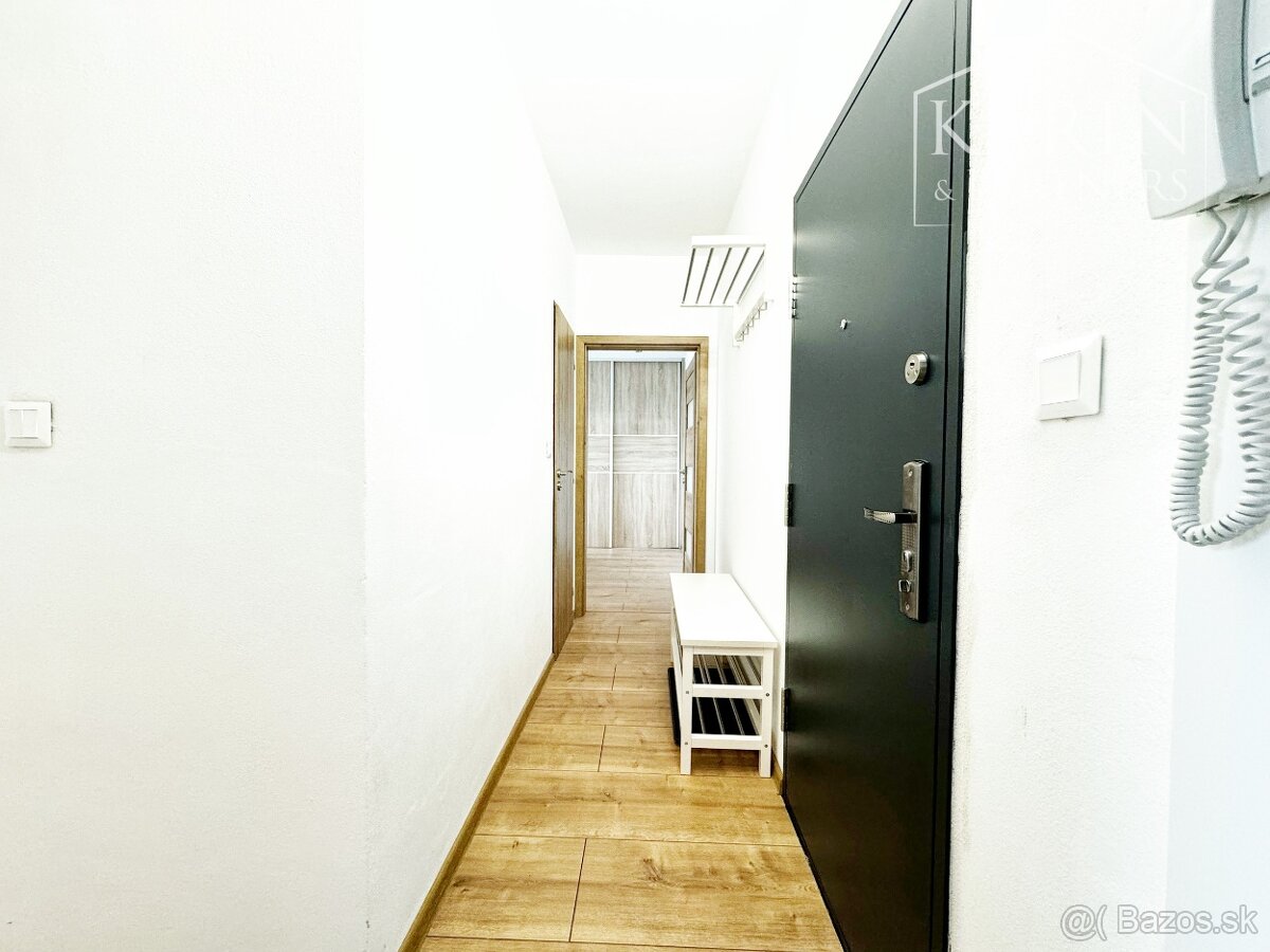 Krásne zrekonštruovaný 2-izbový byt, Skalica - Záhradná - 4