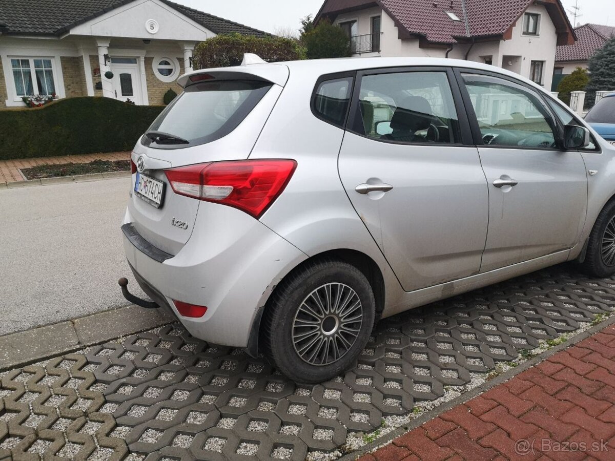 Hyundai ix20, benzín, 66kW, MT5 - 4