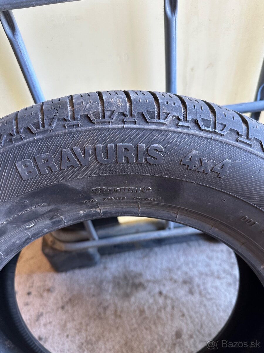 Barum Bravuris 4x4 215/65 r16 - 4
