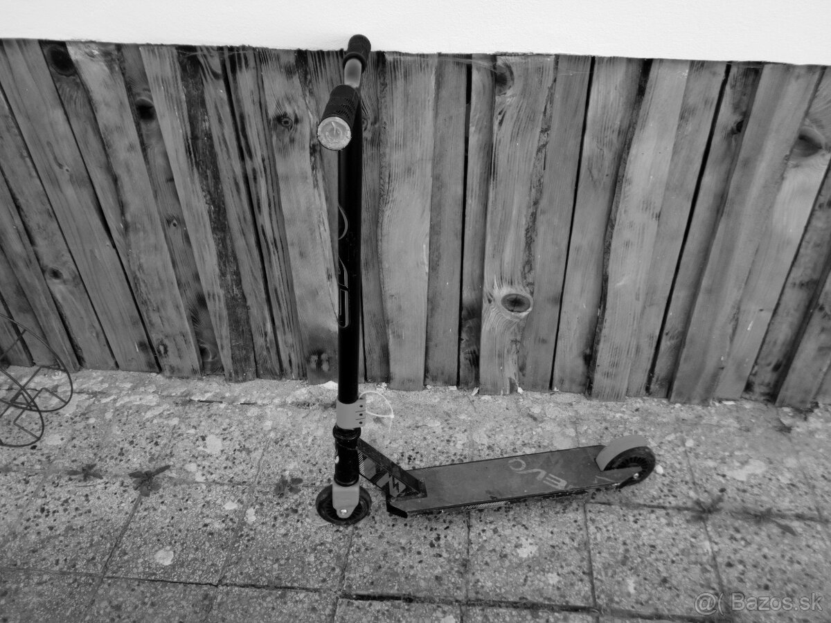 Detský bicykel + kolobežku - 4