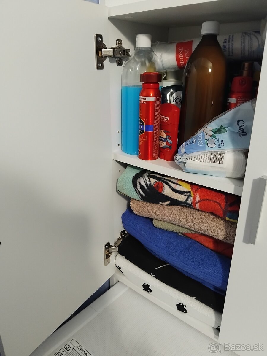 Skrinka nad práčku - 4