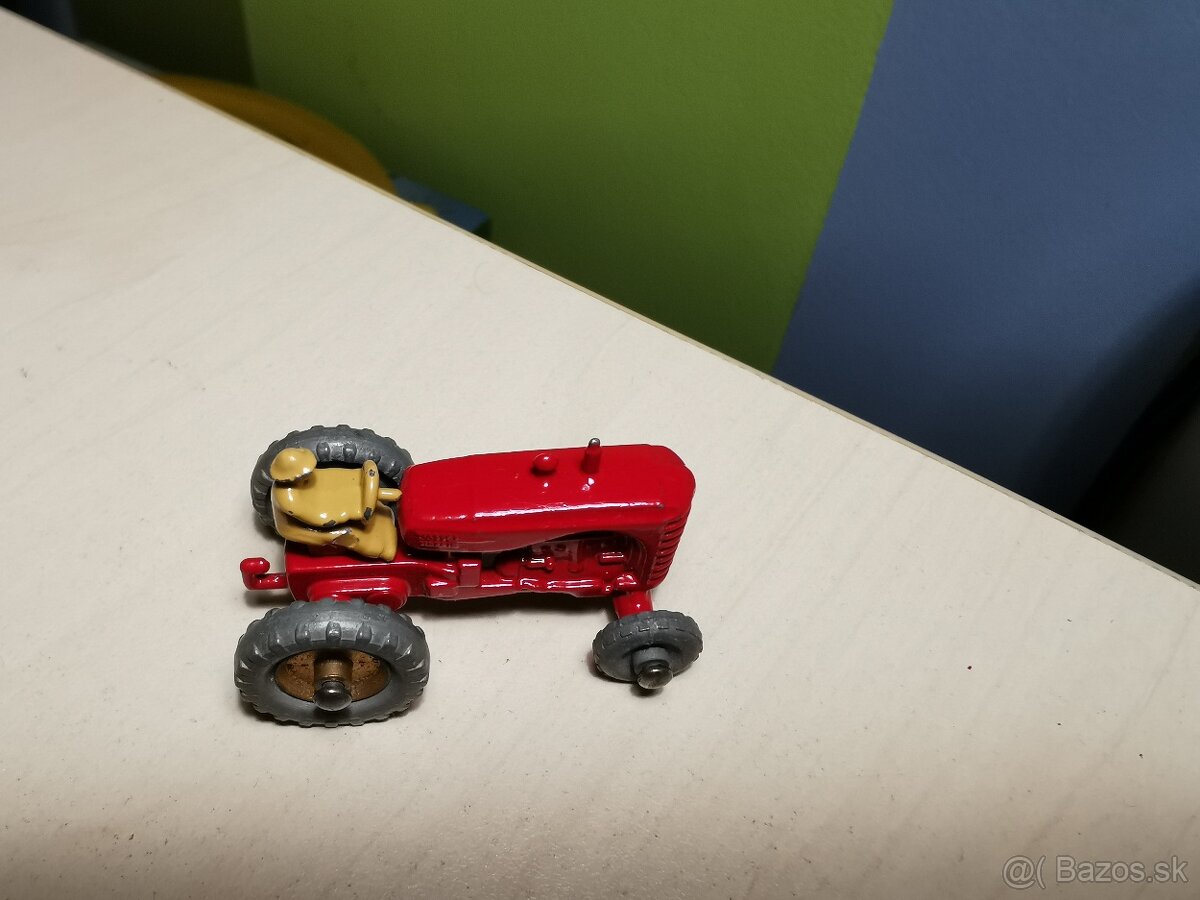 Matchbox lesney Massey Harris No4 - 4