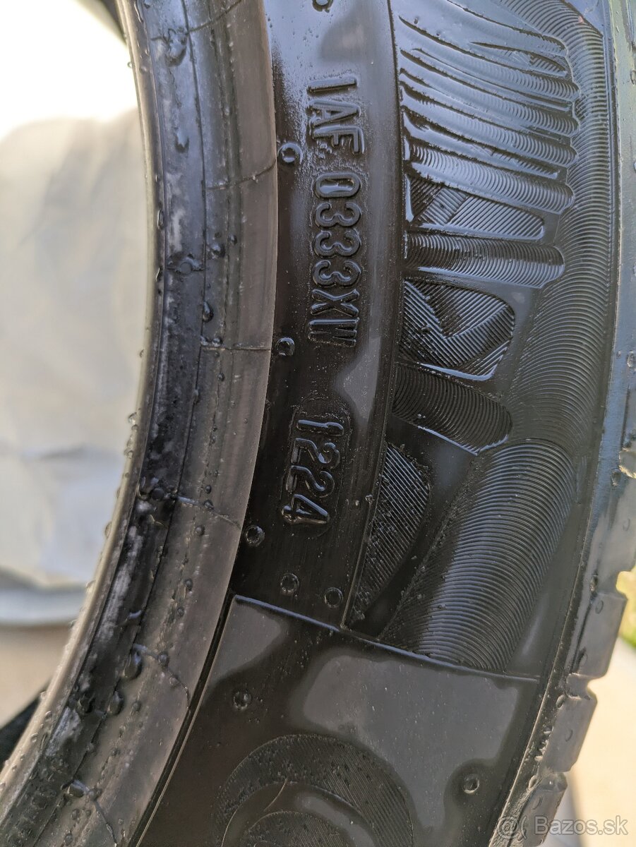 205/55 R17 95V - 4