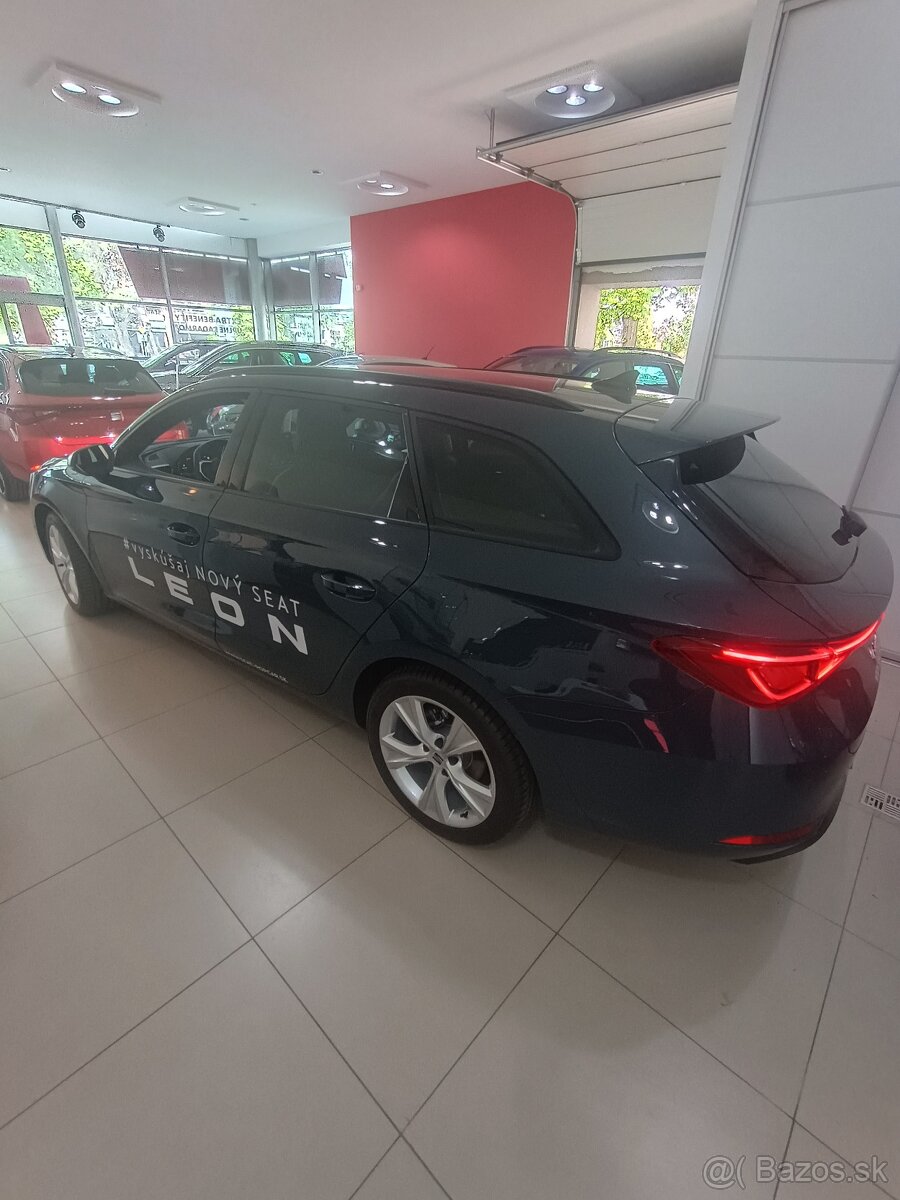 Leon SP FR Max 1,5eTSi 110kW 7DSG - 4