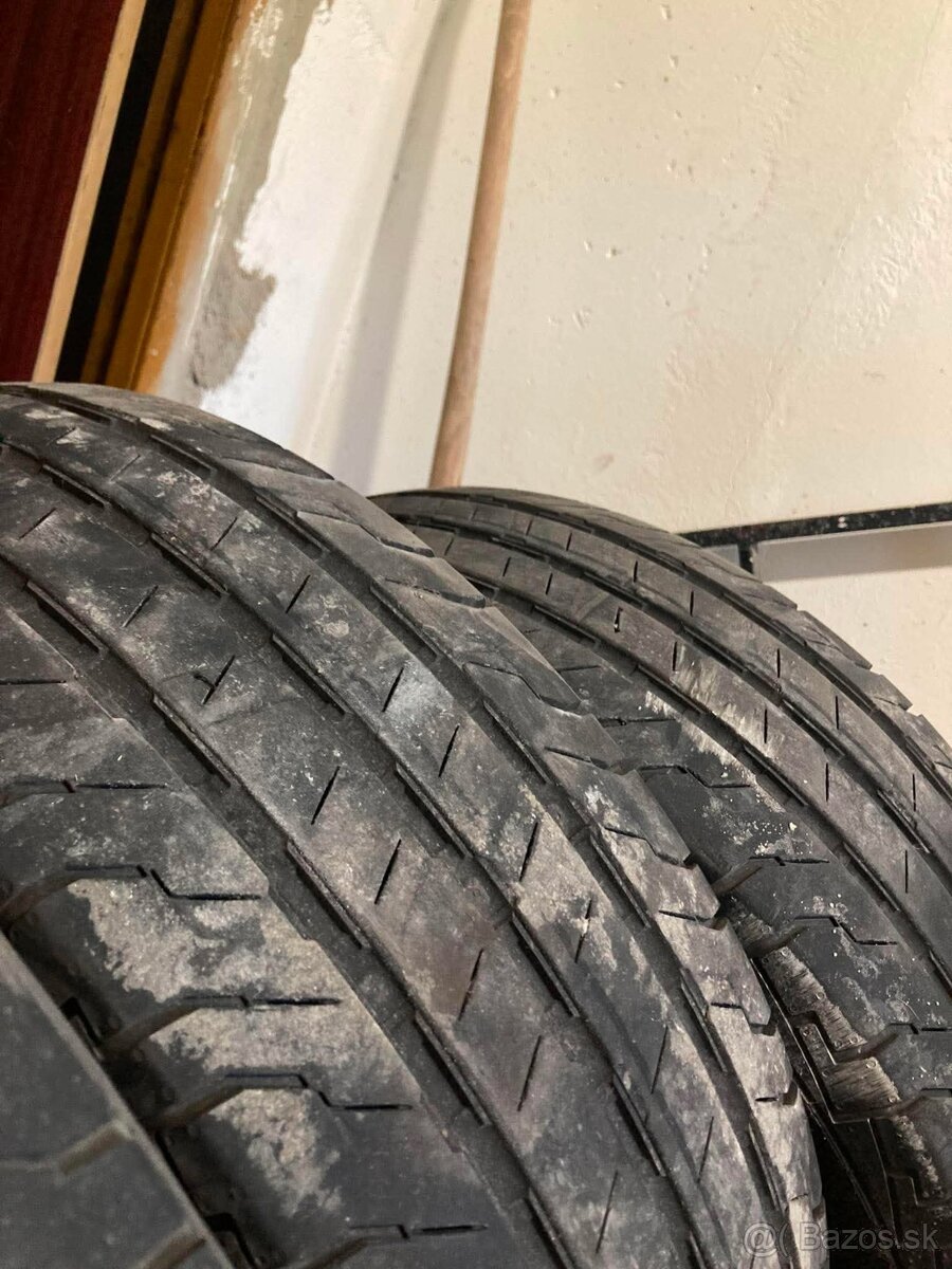 215/70R 15C Conti Van Contact 100 - 4