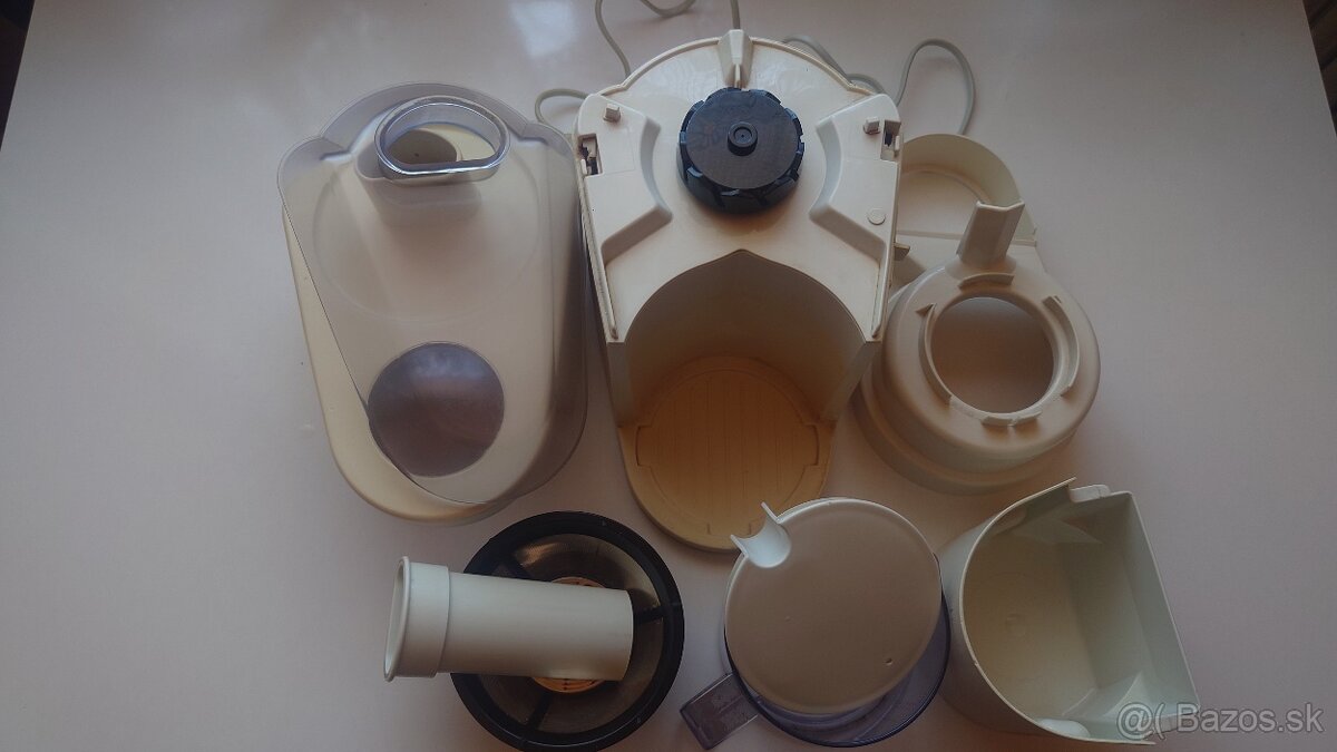 Odšťavovač PHILIPS HR 2820 - 4