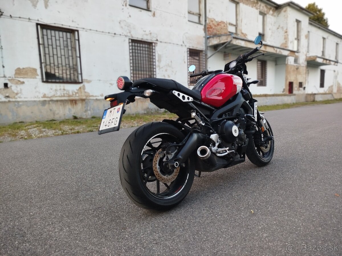 Yamaha xsr 900 - 4