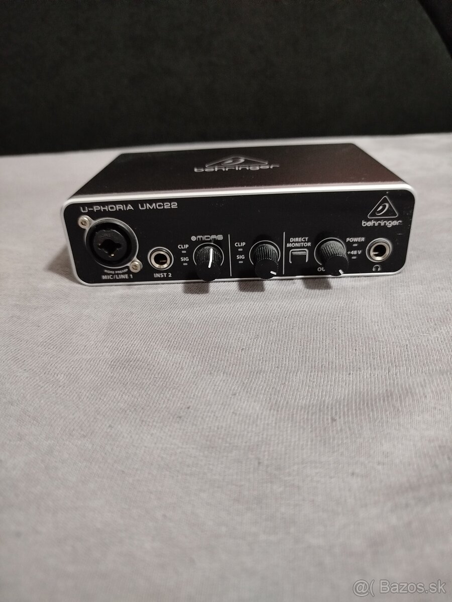 Predám elektricku gitaru a príslušenstvo - 4