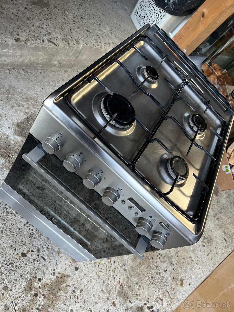 Electrolux EKK54950OX PlusSteam, sporák kombinovaný - 4