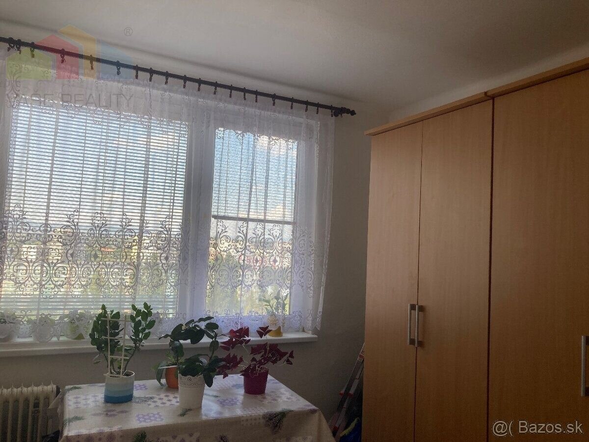 ZNÍŽENÁ CENA - Predaj 3 - izbový moderný byt s dvomi balkón - 4