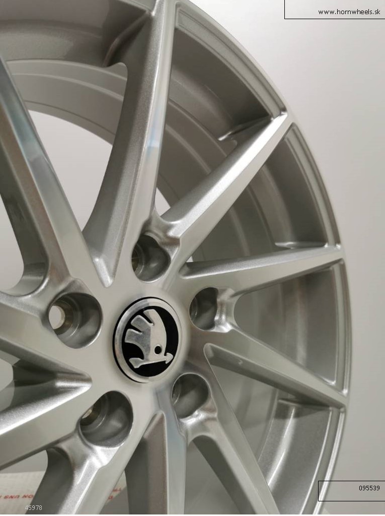 Alu disky Škoda Octavia 8x18 ET54 5x112 1240 - 4