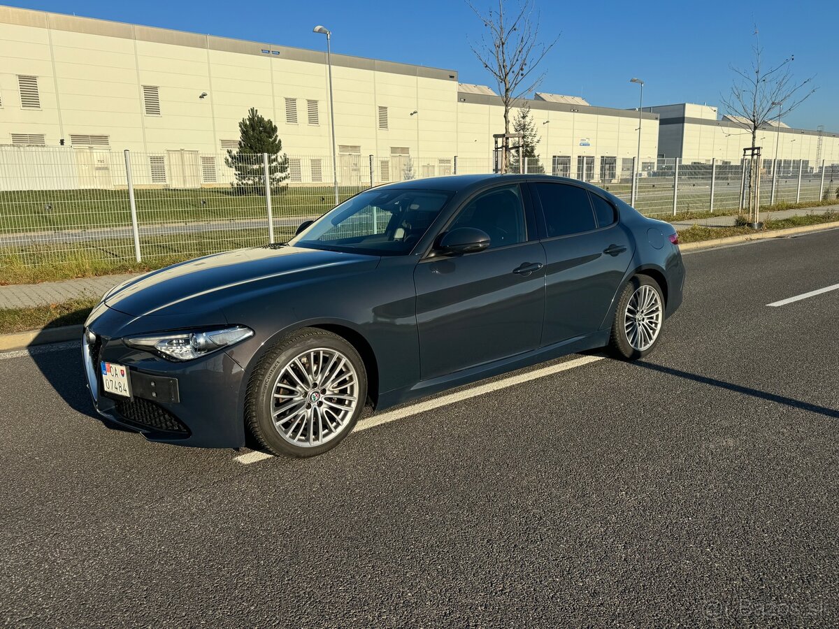 Alfa Romeo Giulia 2.2 Diesel - 4