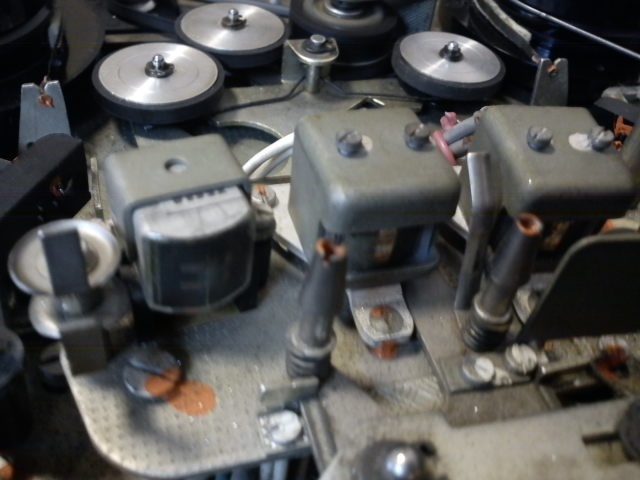 Kotúčový magnetof Tesla B113 - 4