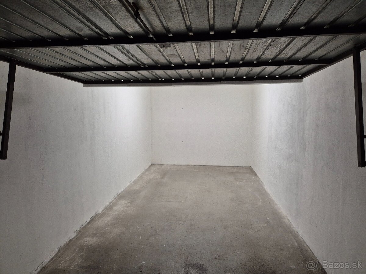 Prenájom garáže Pezinok - 4