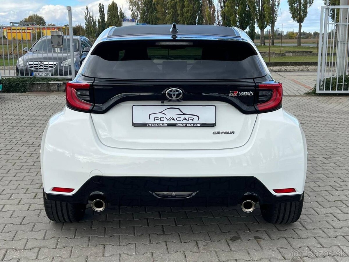 Toyota Yaris 1.6 Turbo GR Four 4WD Dynamic - 4