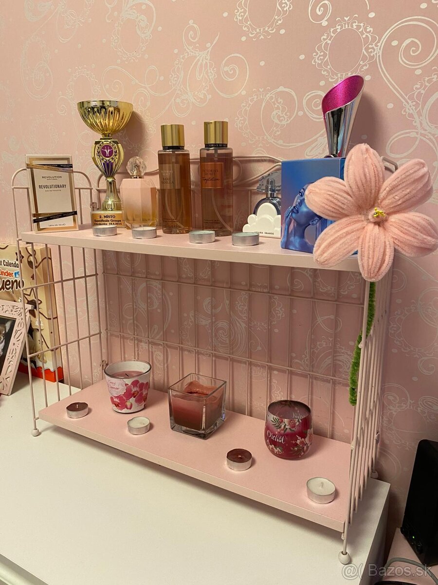 Ružový písací stôl - 4