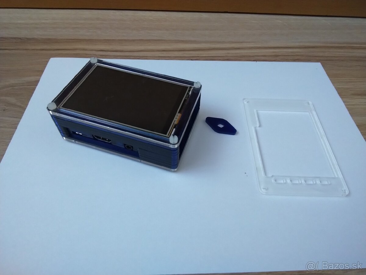Raspberry PI 2 + dotykový displej + krabicka - 4