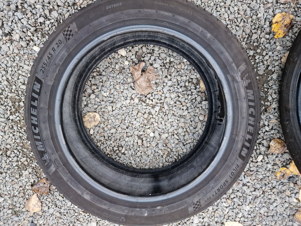 Letne 255/45R20 Michelin Pilot sport - 4