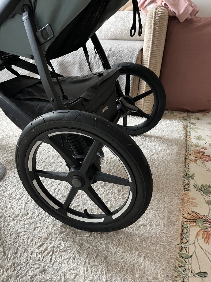 Kočík Thule Urban Glide 3 - 4