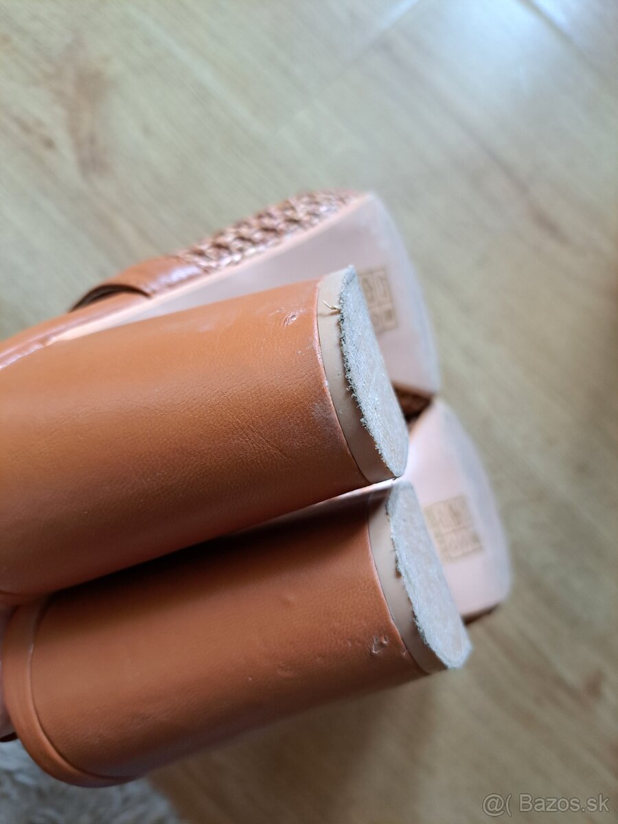 Hnedé sandále 40 - 4