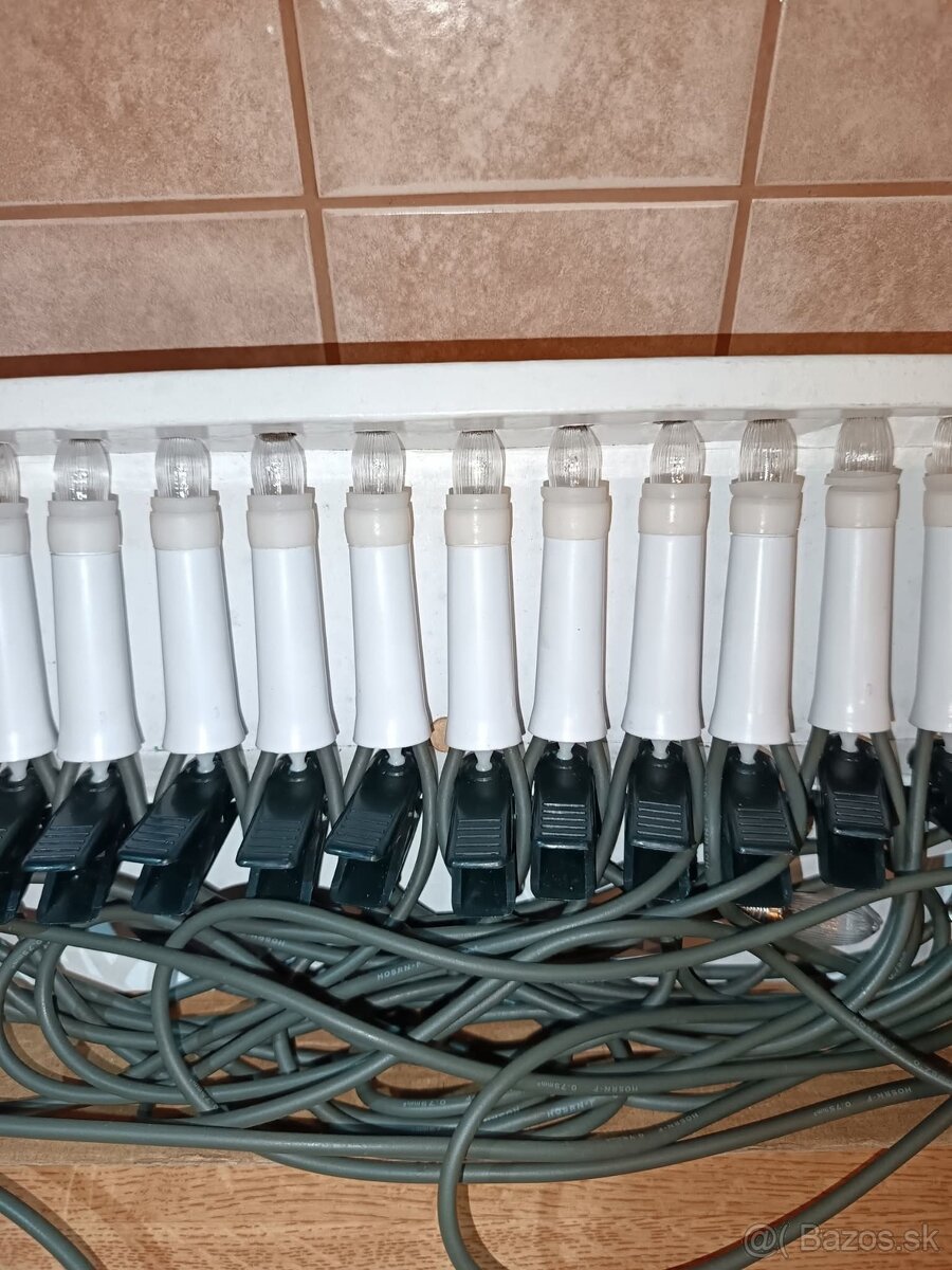 Vonkajšie, vianočné svetielka. - 4