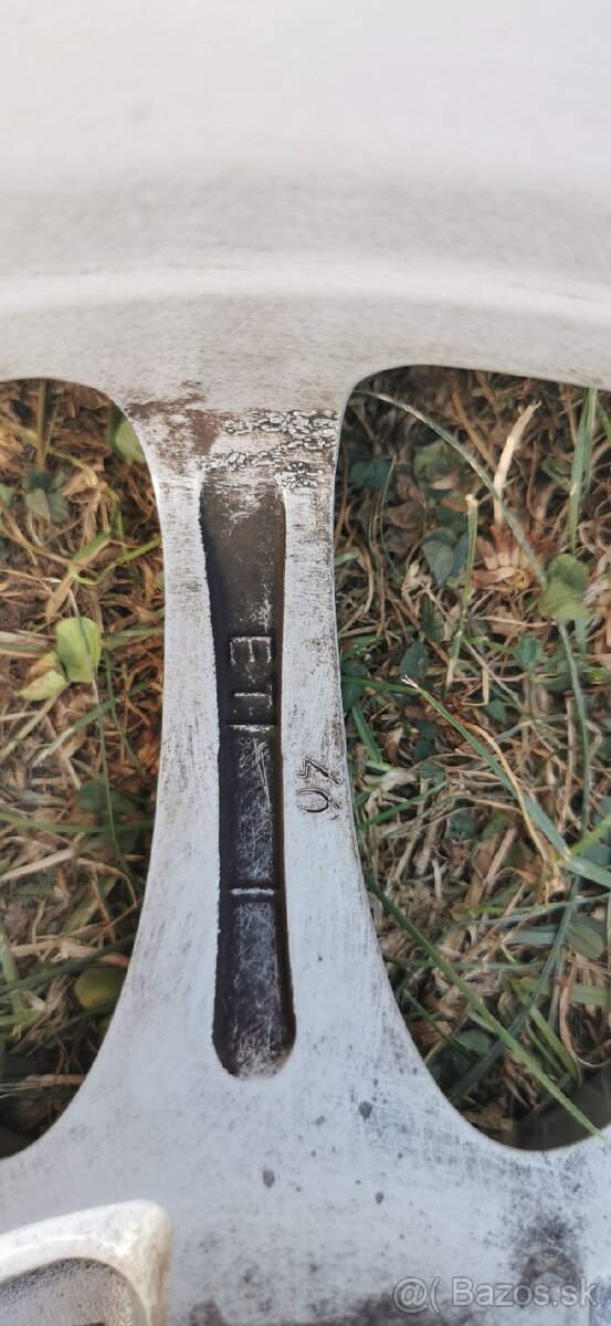 4 x 114.3 R15 Dezent - 4