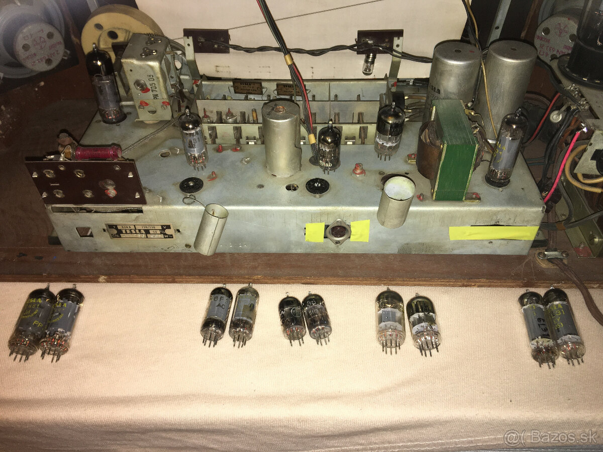 Rádio Tesla 624A Choral - 4