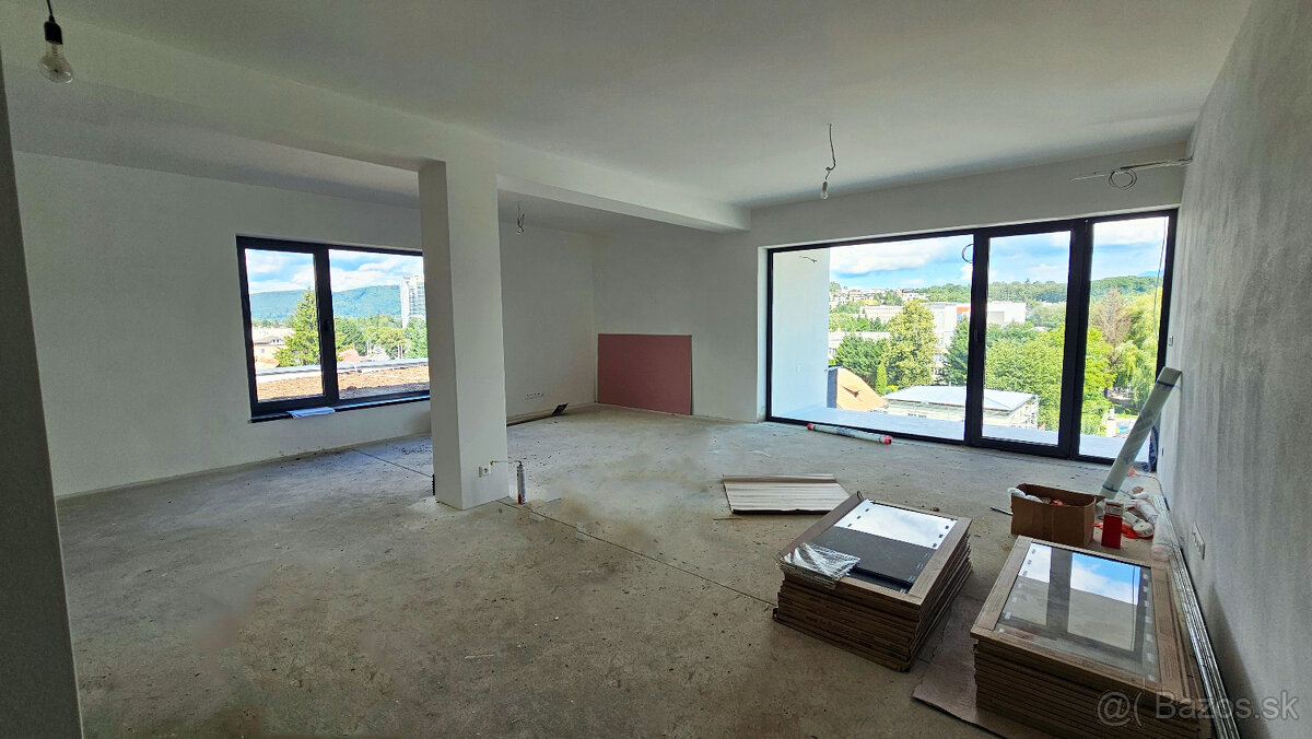 Dve vonkajšie zóny, jeden výnimočný domov: 3-izbový by - 4