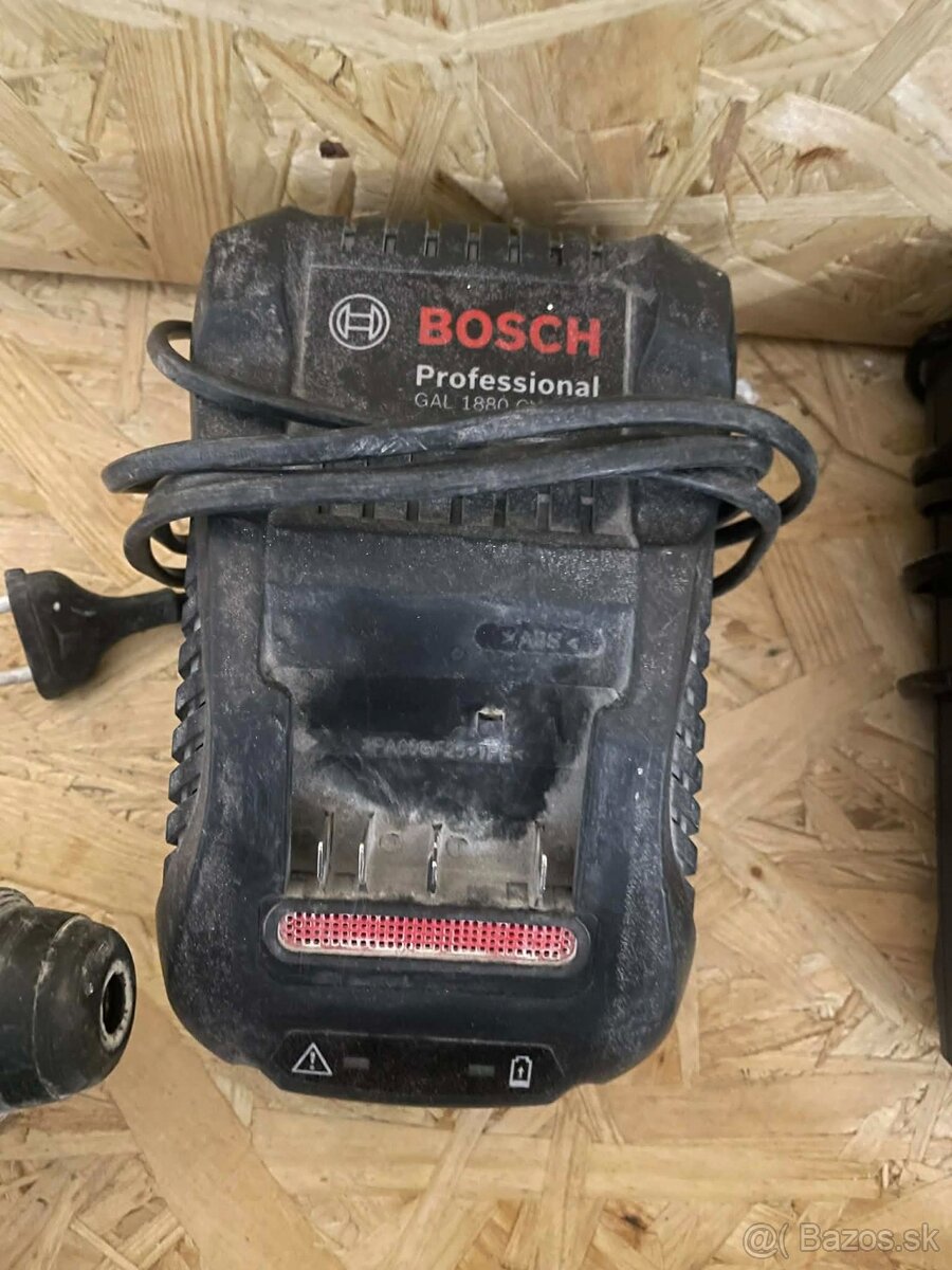 Predám sadu AKU náradia BOSH Professional - 4