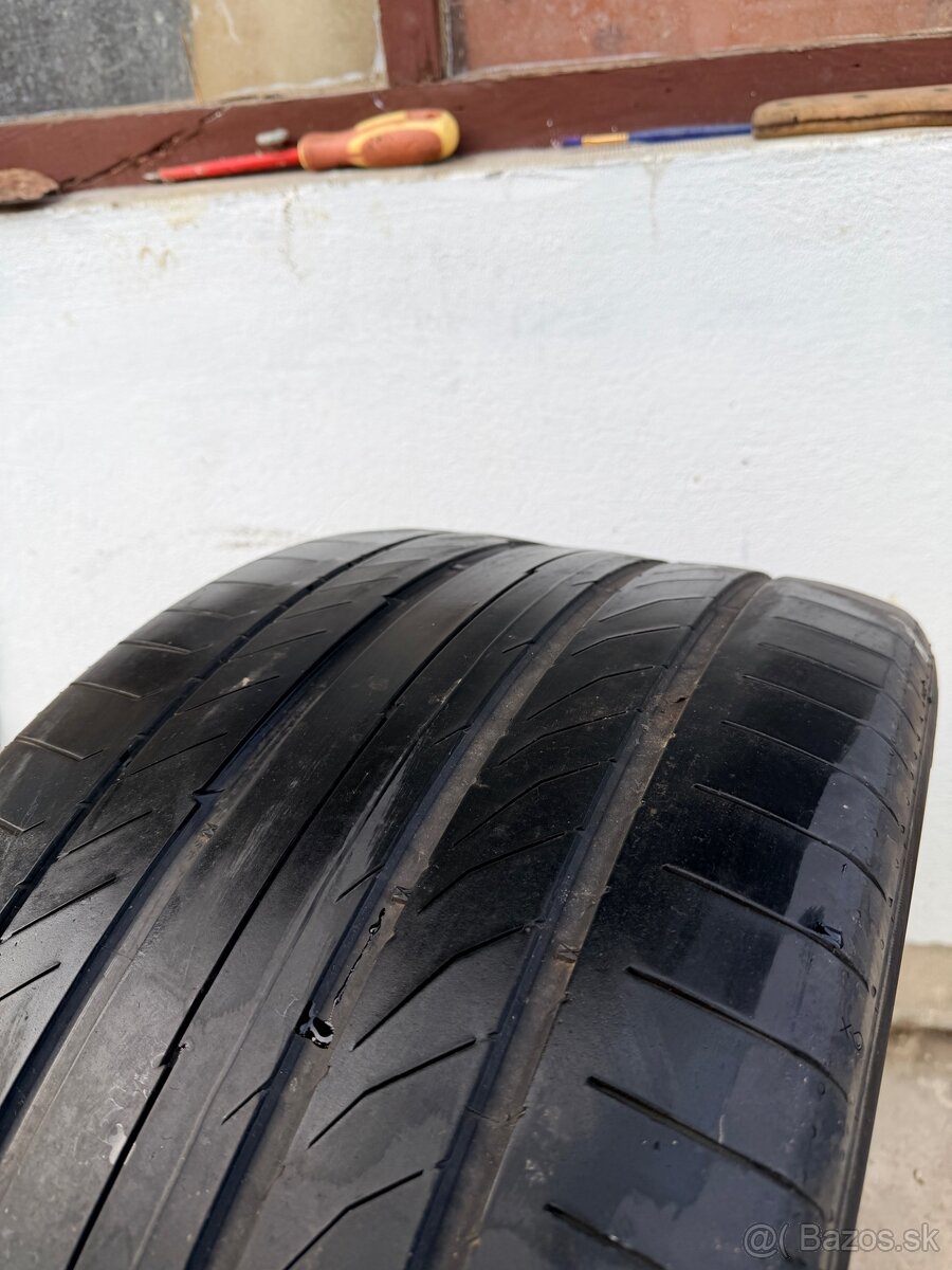 Continental305/40 ZR20 - 4