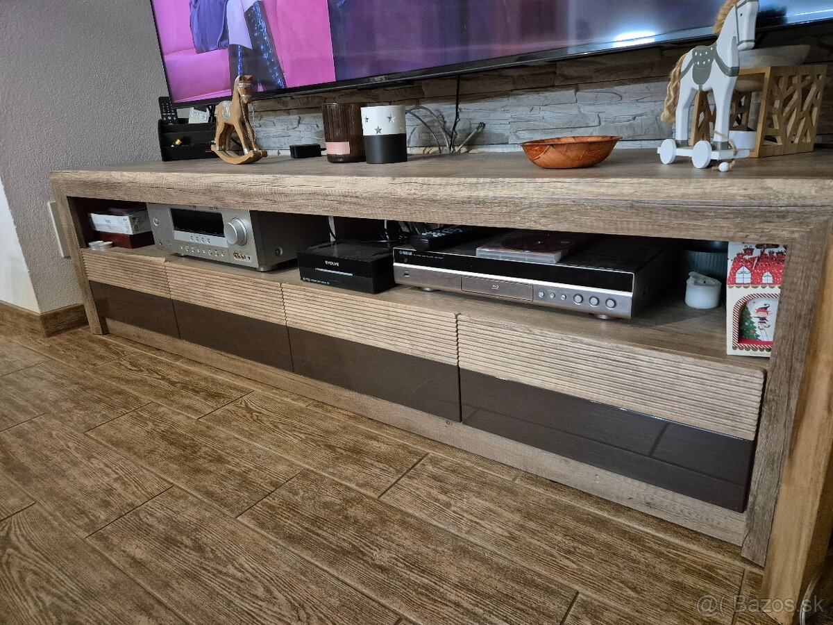 Konferenčný stolik + Tv komoda - 4