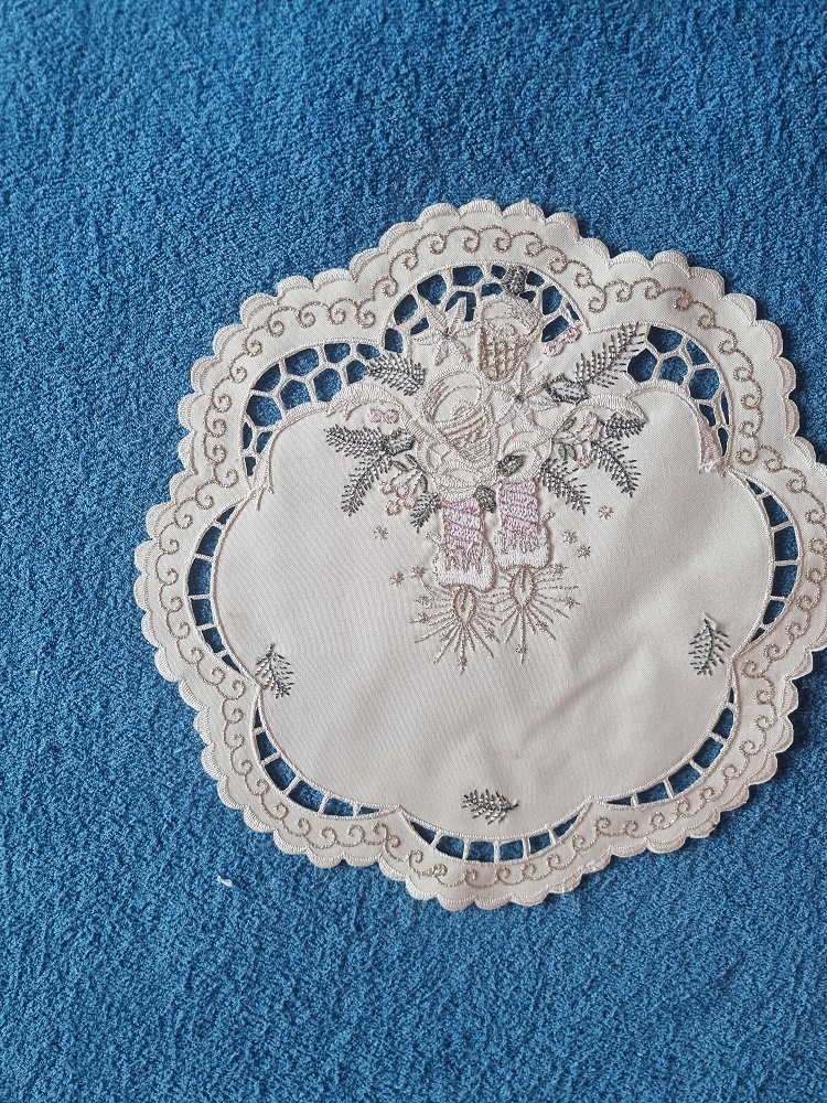 Predám vianočné prestieranie - 4