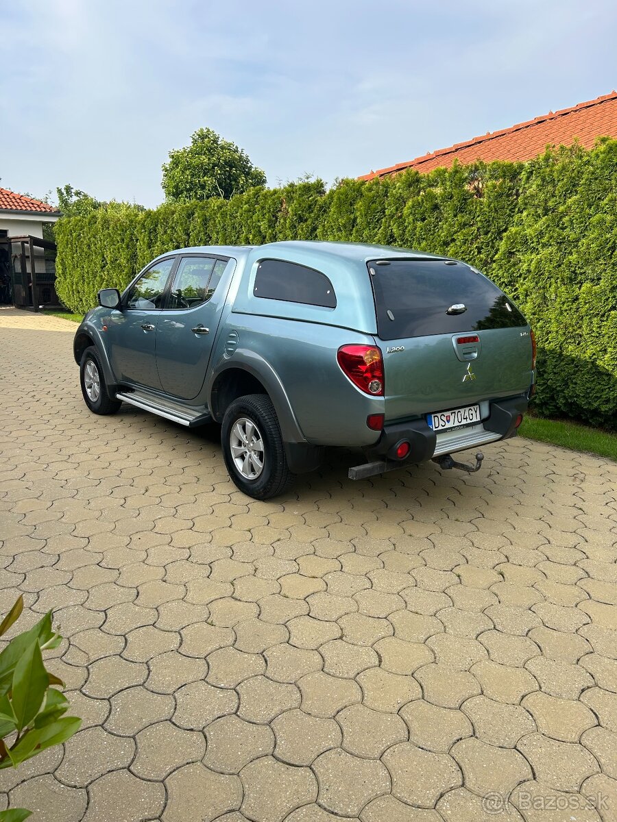 Mitsubishi L200 - 2,5D, 100 kW, - 4