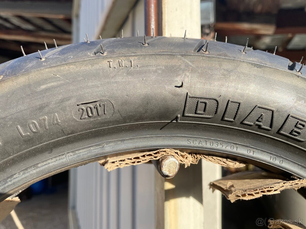 Nová motopneu Pirelli 90/90-14 - 4