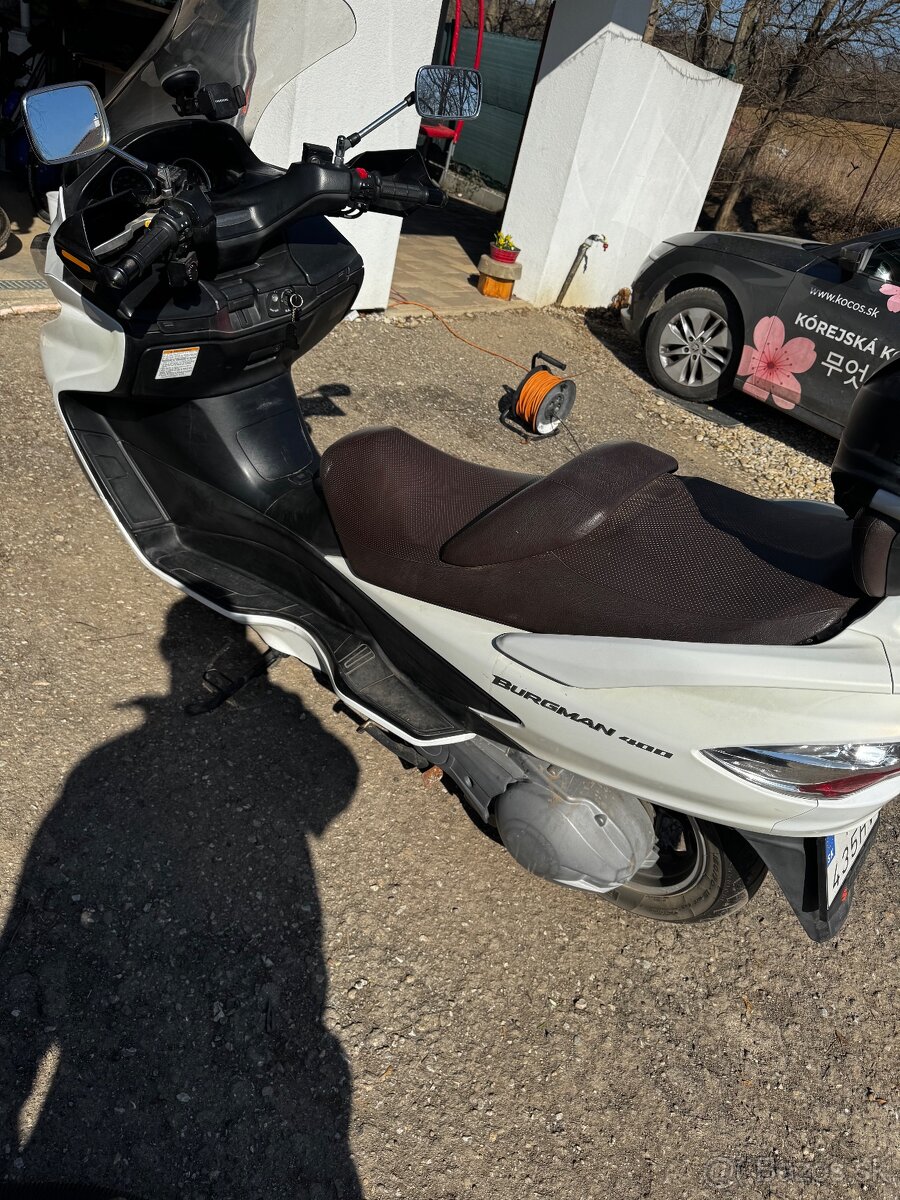 Suzuki Burgman AN400 - 4