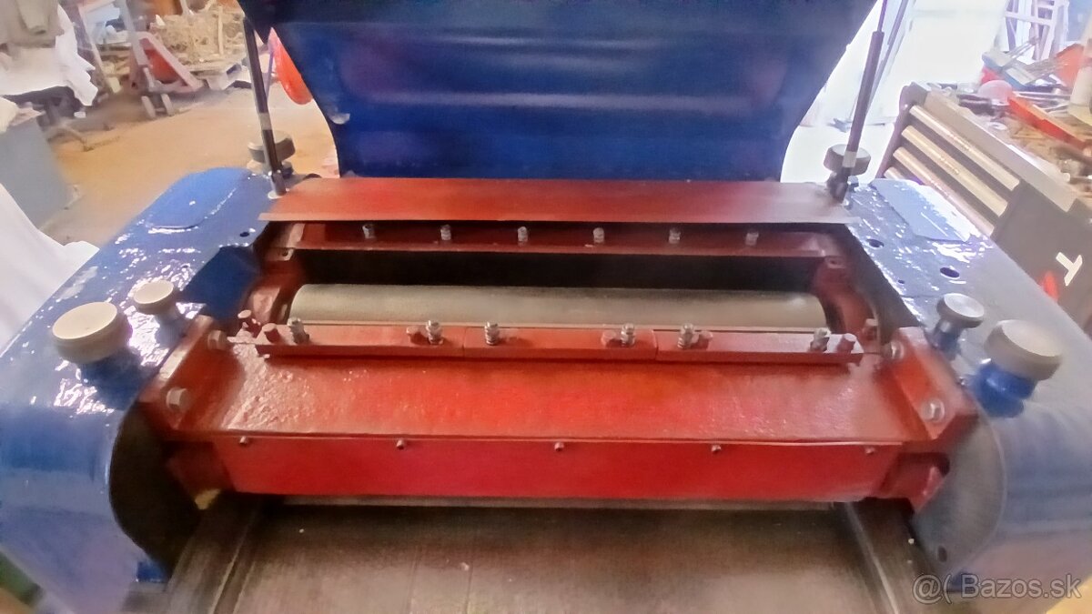 Hoblovacka hrubkovacka 640 TOS - 4