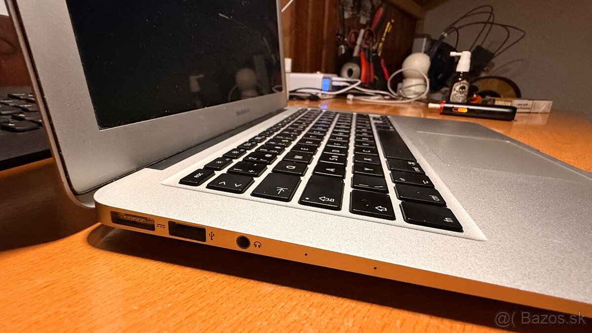 Macbook Air Early 2015 - 4