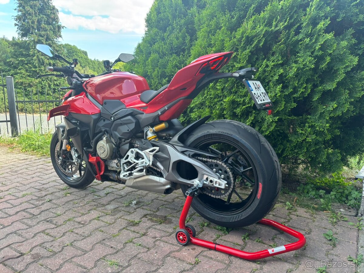DUCATI STREETFIGHTER V4 - 4
