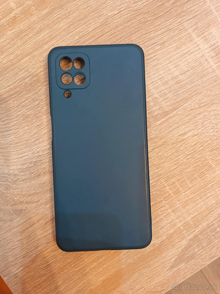 Predám Samsung galaxy A12 - 4
