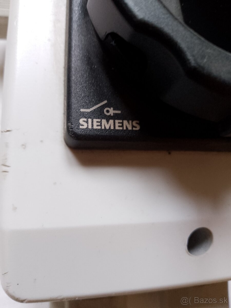 Izolačný spínač Siemens SENTRON - 4