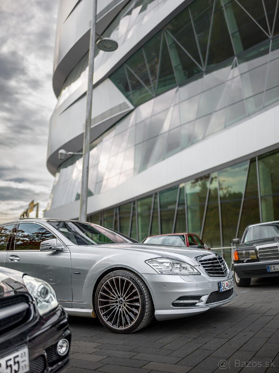 Mercedes-Benz S 500 CGI W221 4MATIC - 4